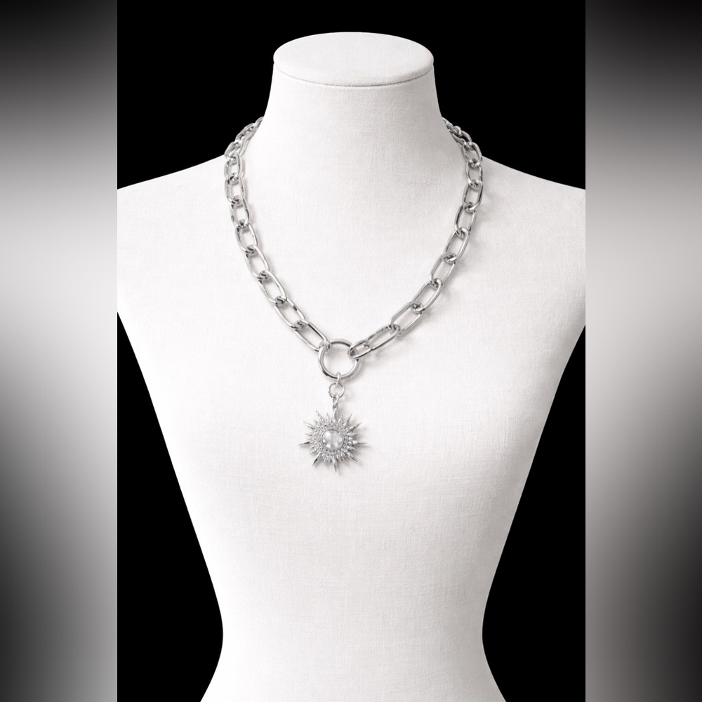 DENKAYS STATEMENT  NECKLACE GULMAL
